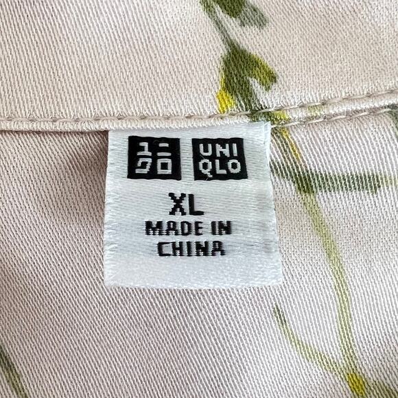 Uniqlo Womens Pajama Top XL Pink Floral Button Up Rayon Sleepwear Lounge Blouse - Picture 4 of 6